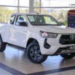 Toyota Hilux 2.4GD-6 Xtra Cab Raider Manual